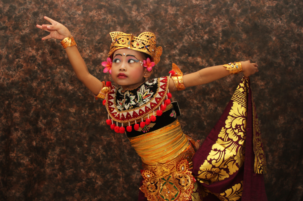 Bali handicraft barong dance